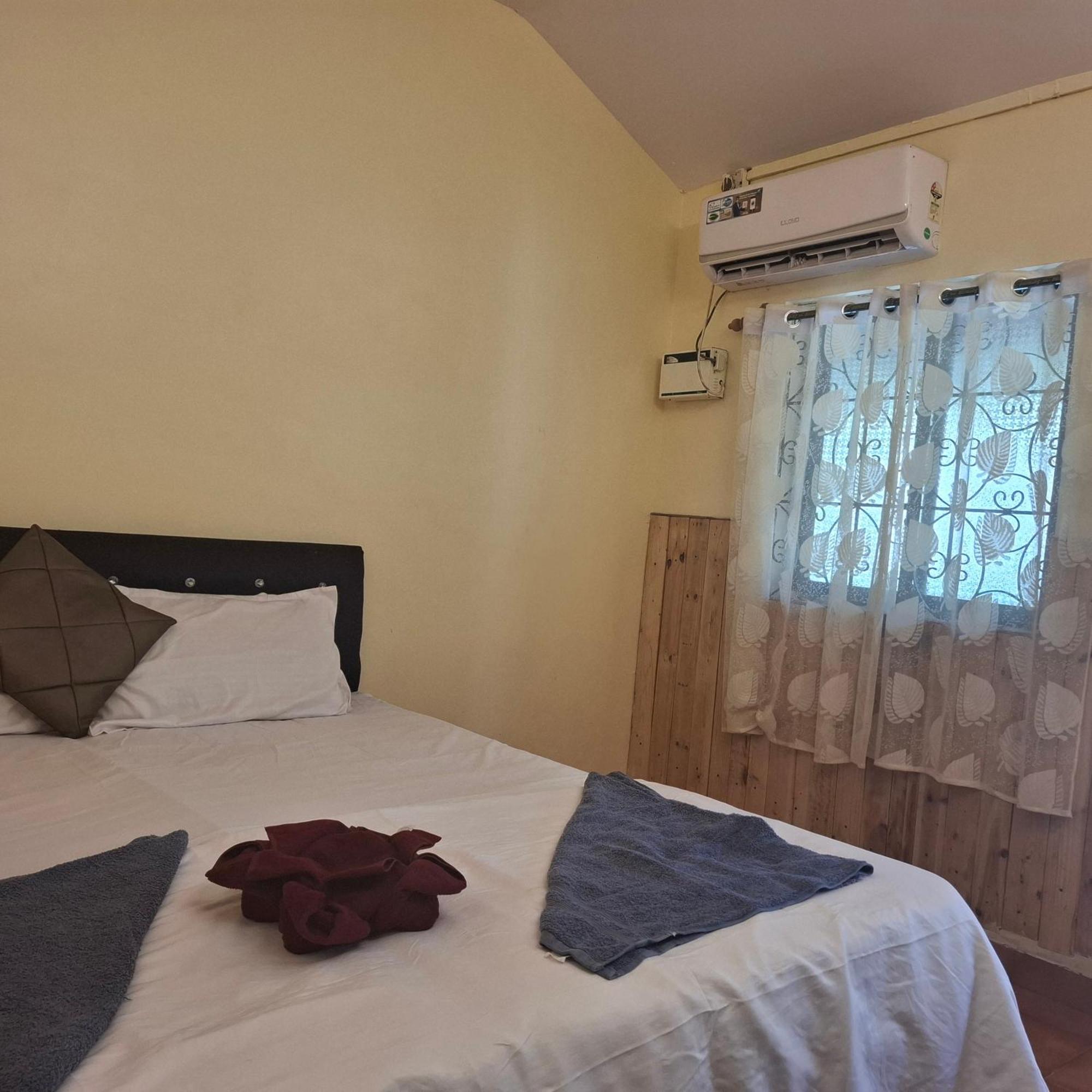 Ave Maria Guesthouse Colva Exterior photo
